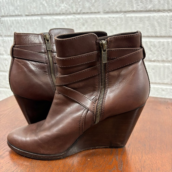 Frye Cece Jodhpur Wedge Bootie Ankle 10 M - Picture 4 of 11
